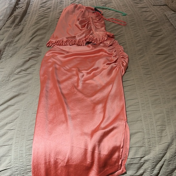 Smythe 2 piece peach dress. - Picture 1 of 9